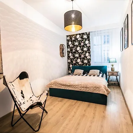 Ap Apartment'S Gdanska Wałbrzych Eksteriør bilde
